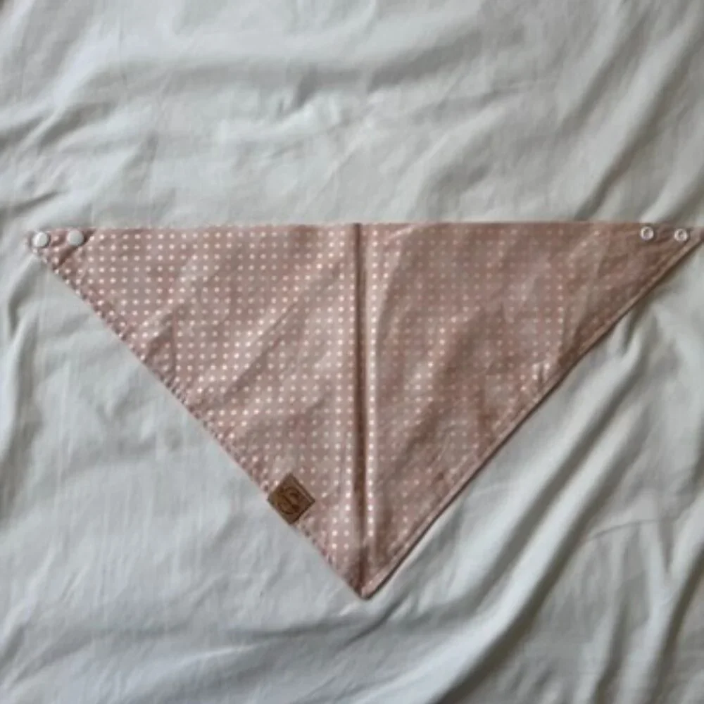 NWT, Canoodle Polka Dot Pattern Dog Bandana, White and Pink, Size L